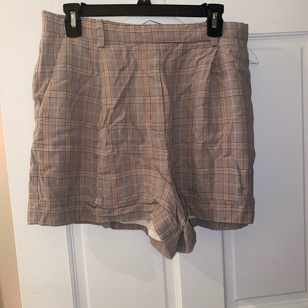 Frank and oak plaid cuffed shorts size 12